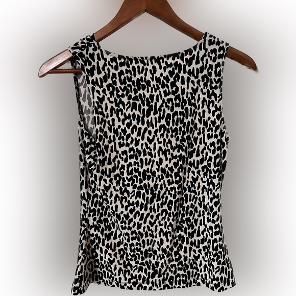 Calvin Klein Sleeveless Blouse - XS - Picture 2 of 4